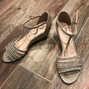 Champagne sparkly wedges!